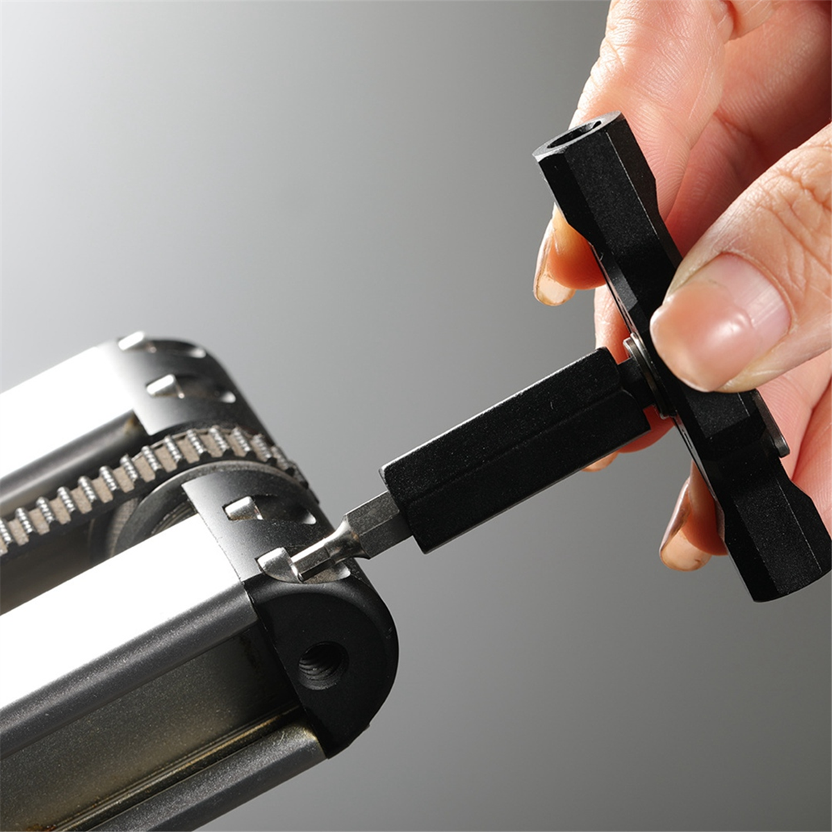 Screwdriver Set Precision - Y31A Ratchet Screwdriver,24-in-1 Precision Bit Set,Magnetic
